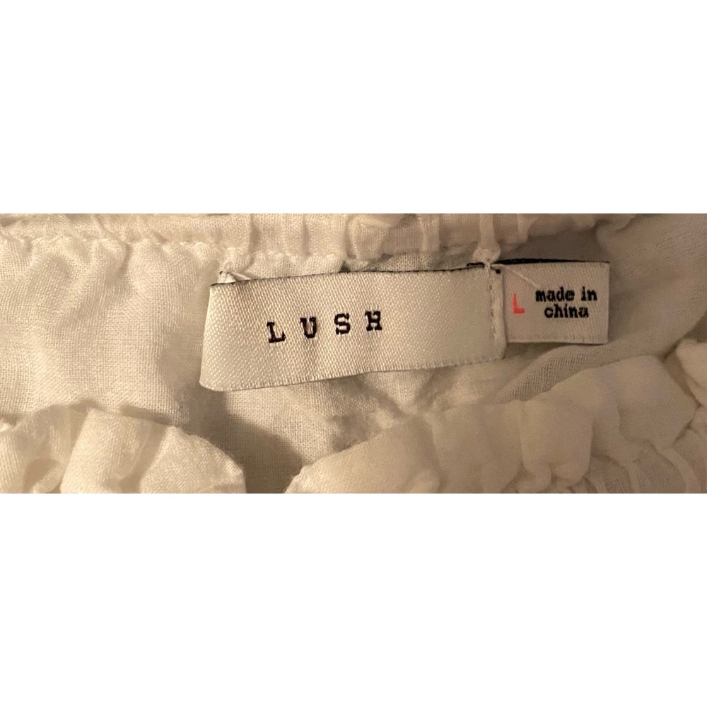 Lush spaghetti strap top - Picture 2 of 2